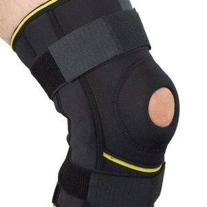 Stevige kniebrace met scharnieren